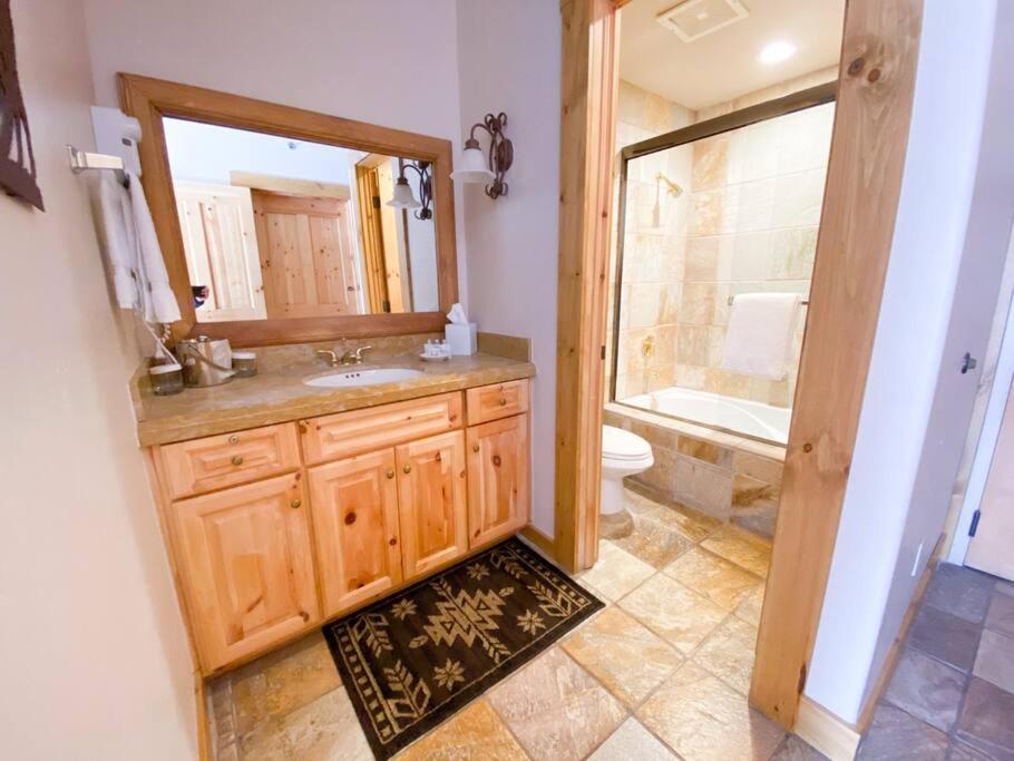 2 Bedroom Condominium - Luxury Skiin And Out Telluride Eksteriør billede