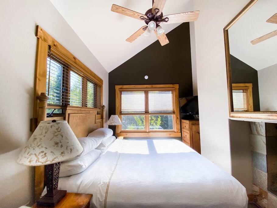2 Bedroom Condominium - Luxury Skiin And Out Telluride Eksteriør billede