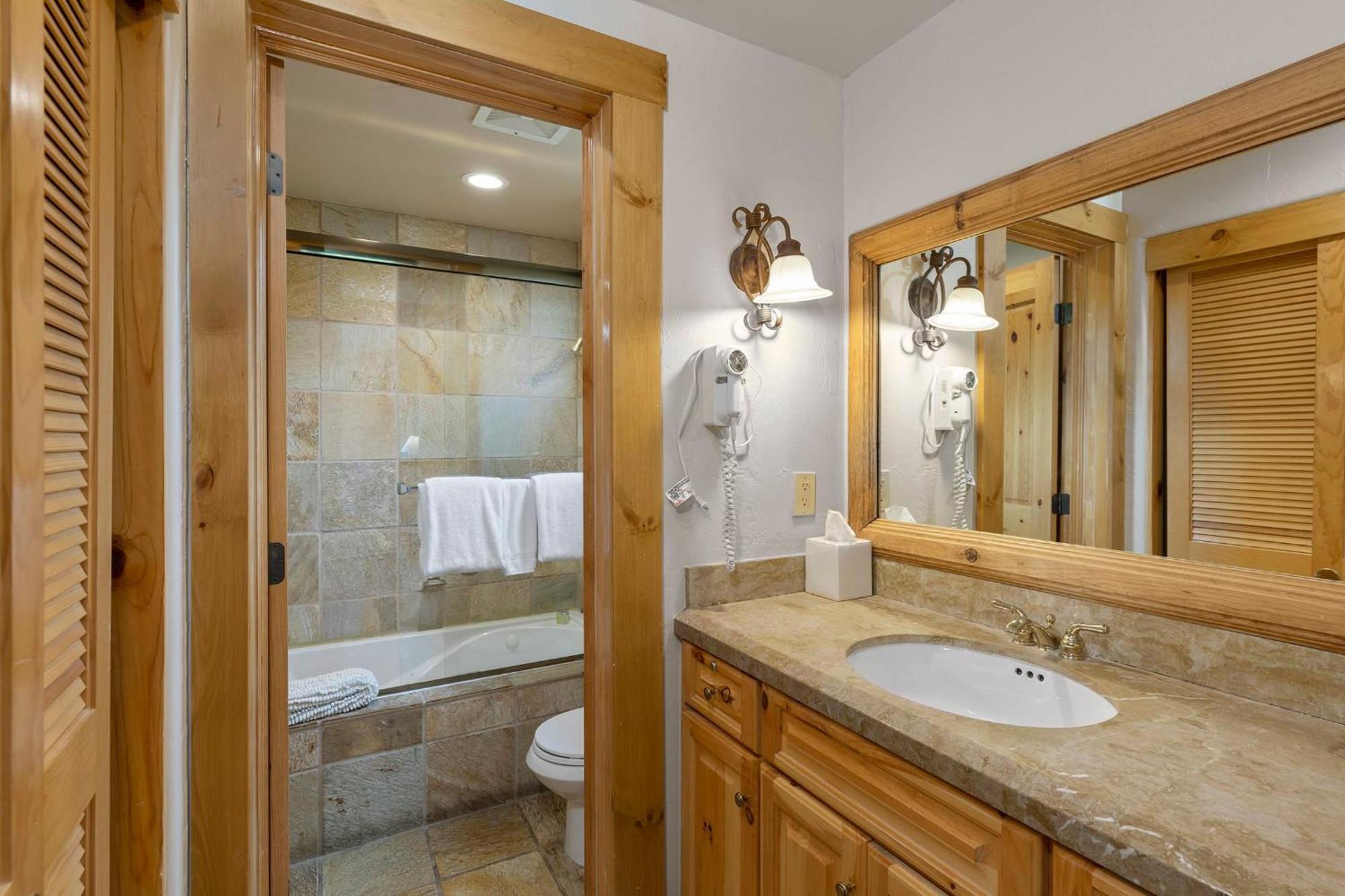 2 Bedroom Condominium - Luxury Skiin And Out Telluride Eksteriør billede
